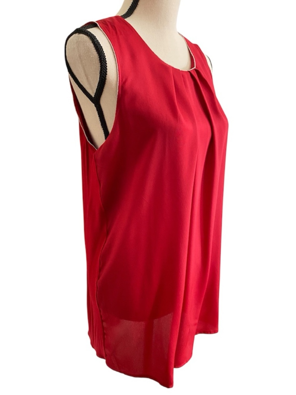 Worthington Tunic Top Red Large Silky Silver Trim Pleated Neck Silver Arm Trim